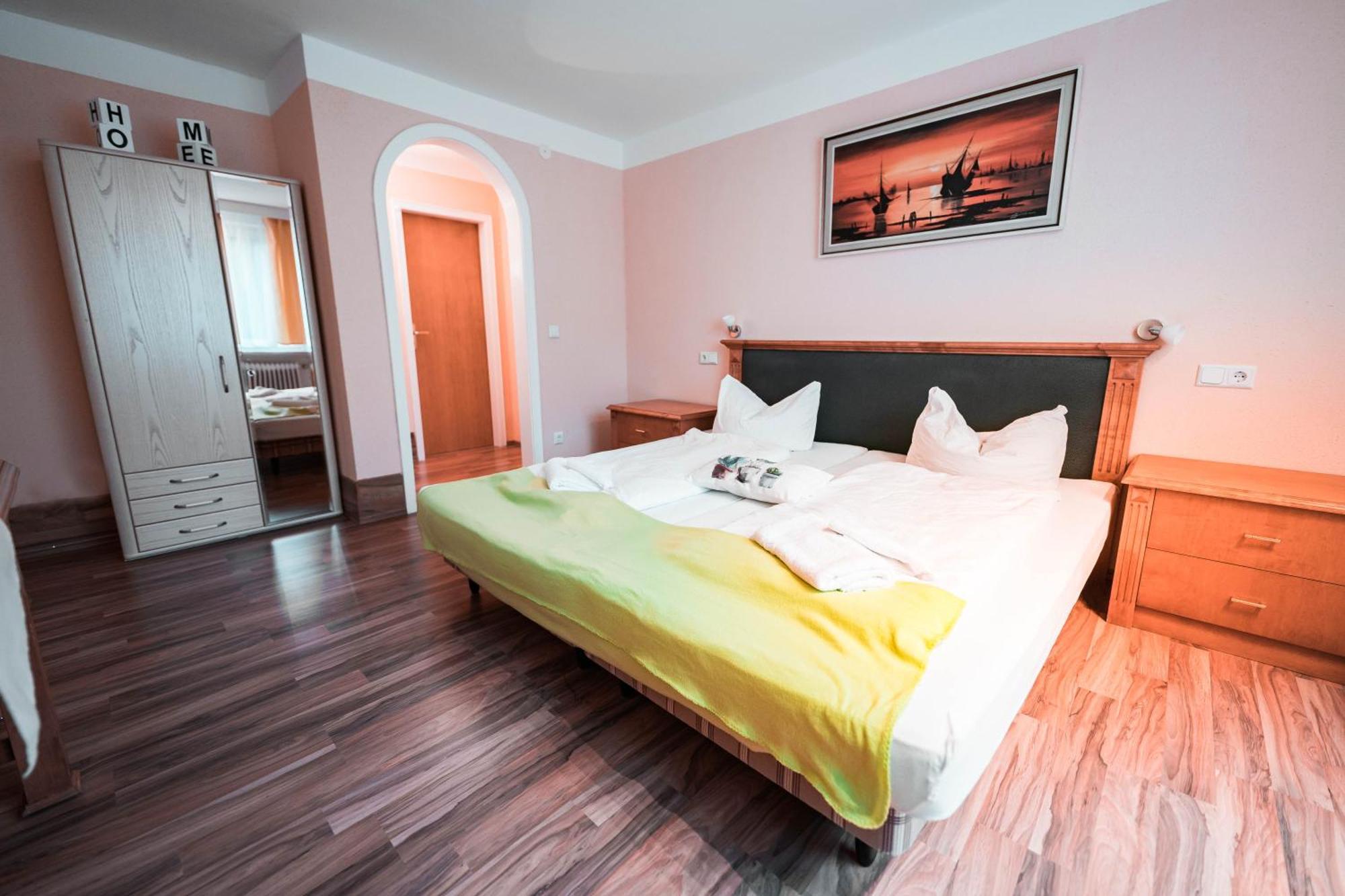 Hostel & Hotel Braunlage Esterno foto